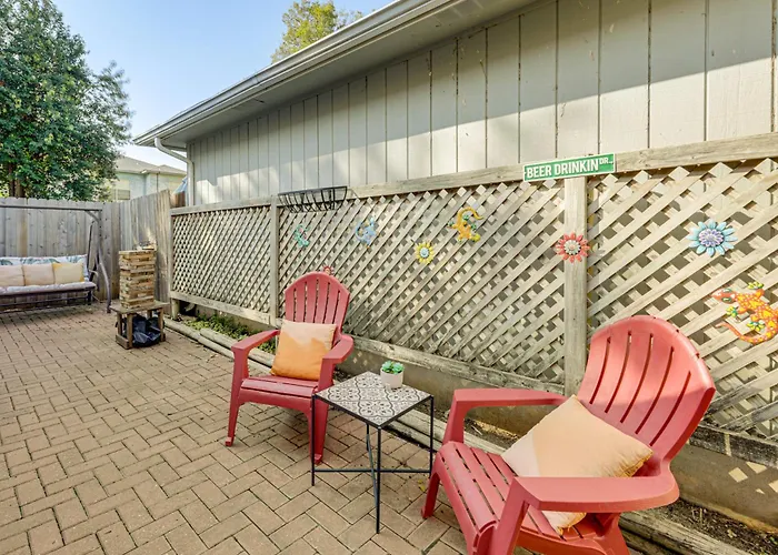 Holiday home 2 Mi To Dtwn! Modern Oasis W/ Patio Round Rock