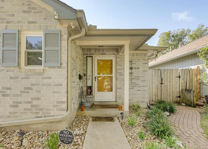 2 Mi To Dtwn! Modern Oasis W/ Patio Round Rock